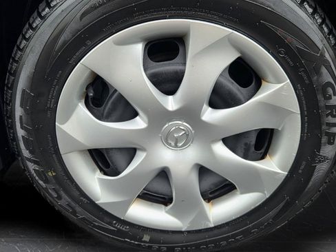 Used 2015 MAZDA MAZDA3 i Sport FWD image 33