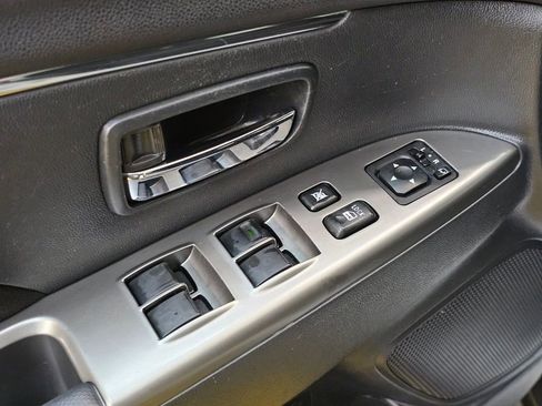 Used 2021 Mitsubishi Outlander Sport SE image 23