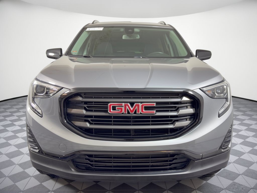 Used 2020 GMC Terrain SLE w/ Driver Convenience Package FWD image 6