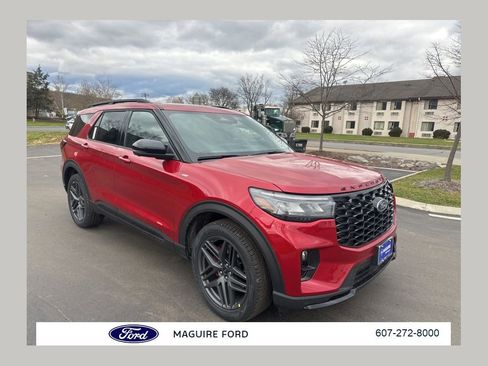New 2026 Ford Explorer ST-Line w/ ST-Line Street Pack AWD/4WD image 1