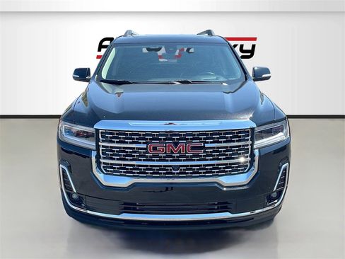 Used 2022 GMC Acadia Denali w/ Black Diamond Edition image 2