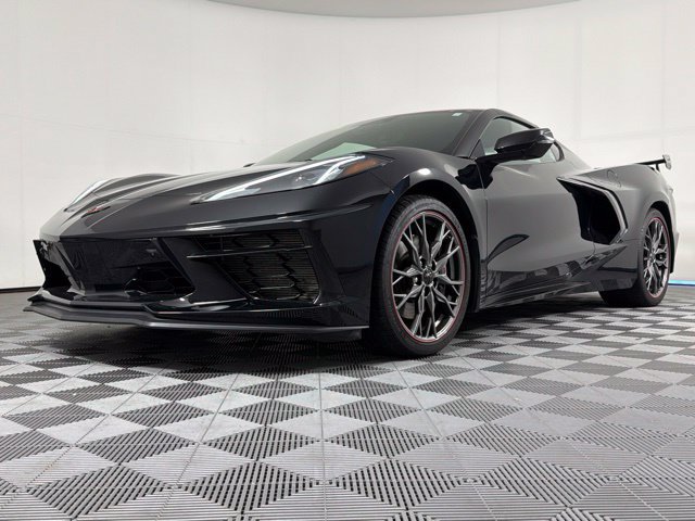 Used 2024 Chevrolet Corvette Stingray Premium Cpe w/ Z51 Performance Package RWD image 2