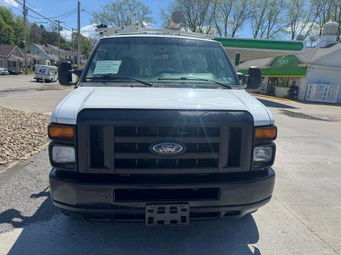 Used 2012 Ford E-250 and Econoline 250 w/ Insulation Pkg RWD image 8
