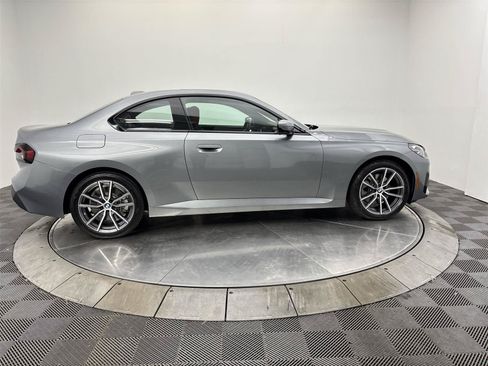 Used 2025 BMW 230i xDrive Coupe w/ Premium Package AWD/4WD image 17