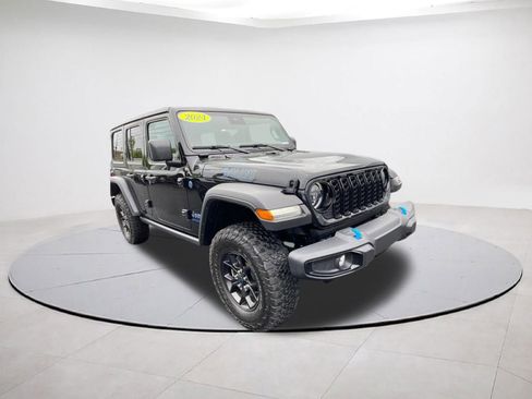 Used 2024 Jeep Wrangler Unlimited AWD/4WD image 45