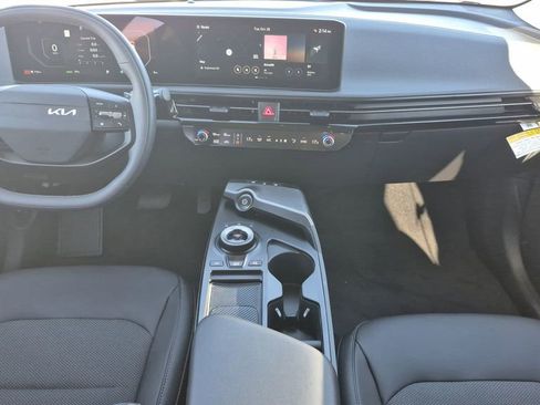 New 2025 Kia EV6 Light image 13