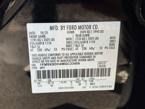 Certified 2021 Ford Explorer XLT w/ Equipment Group 202A image 27
