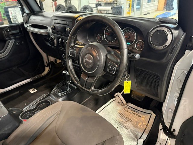 Used 2016 Jeep Wrangler Unlimited Sport AWD/4WD image 9