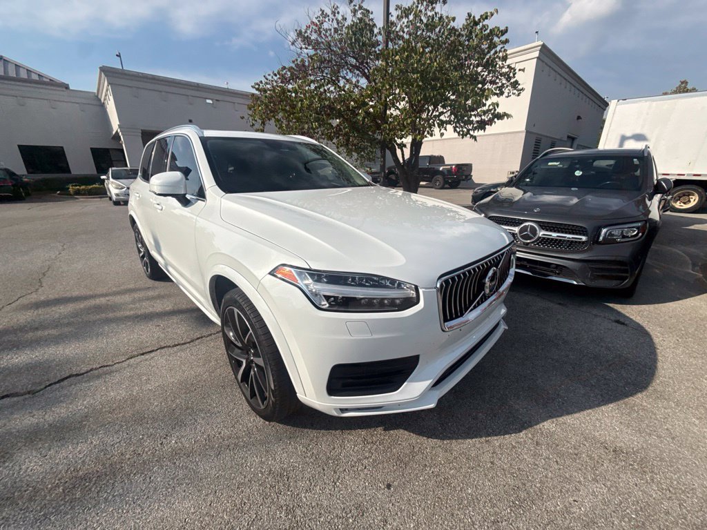 Used 2022 Volvo XC90 T6 Momentum w/ Advanced Package AWD/4WD image 16
