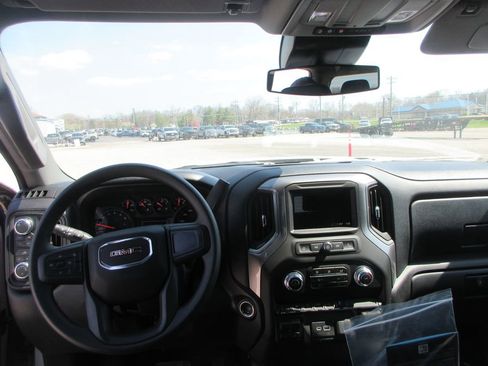 New 2026 GMC Sierra 1500 Pro image 14