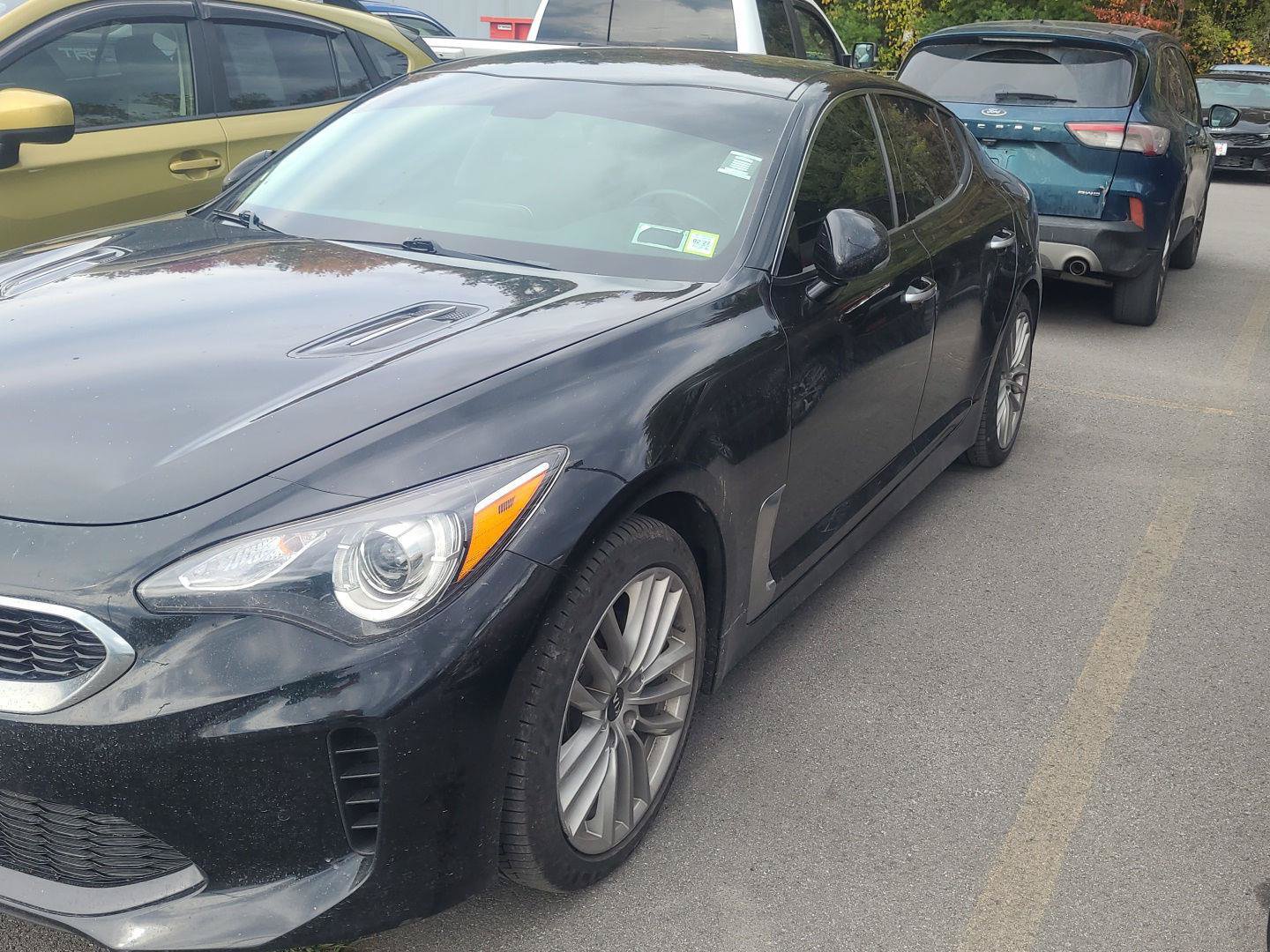 Used 2018 Kia Stinger AWD/4WD image 3