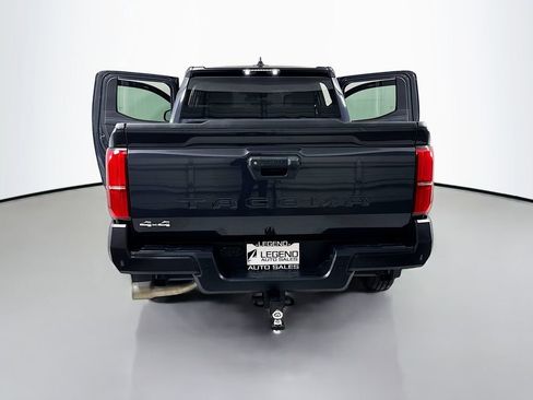Used 2024 Toyota Tacoma SR w/ SR Upgrade Package AWD/4WD image 20