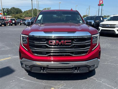 Used 2023 GMC Sierra 1500 SLT w/ SLT Premium Package image 8