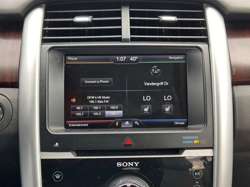 Used 2013 Ford Edge Limited w/ Driver Entry Pkg image 26