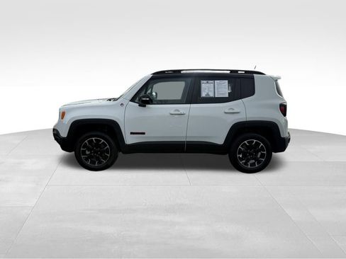 Used 2023 Jeep Renegade Trailhawk image 8