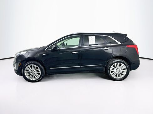 Used 2019 Cadillac XT5 Premium Luxury FWD image 4