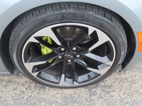 Used 2023 Chevrolet Camaro LT RWD image 12