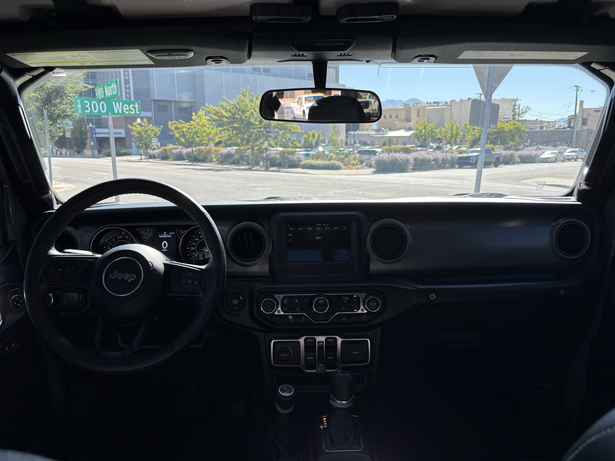 Used 2023 Jeep Wrangler Unlimited Sport AWD/4WD image 25