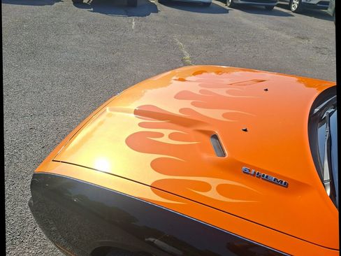 Used 2008 Dodge Challenger SRT8 RWD image 20