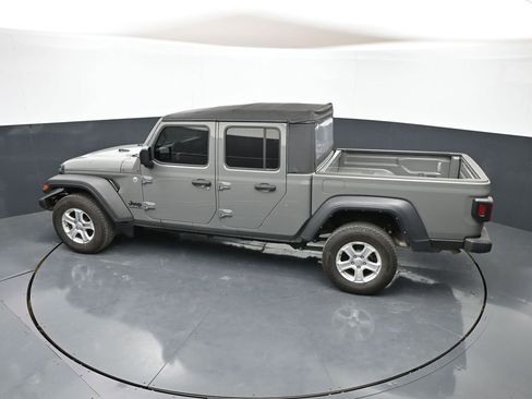 Used 2021 Jeep Gladiator Sport AWD/4WD image 42