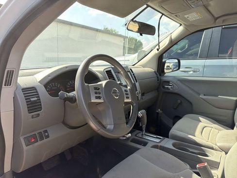 Used 2019 Nissan Frontier S RWD image 7