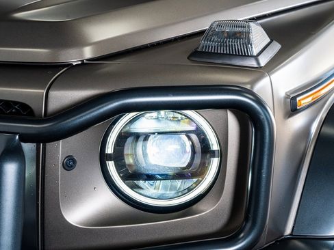 Used 2022 Mercedes-Benz G 550 w/ Exclusive Interior Package image 13