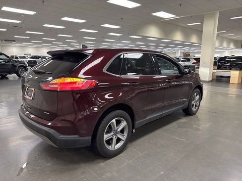 Used 2022 Ford Edge SEL w/ Convenience Package image 7