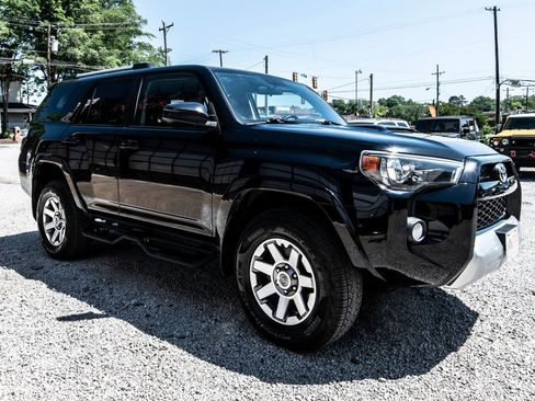 Used 2016 Toyota 4Runner Trail AWD/4WD image 15