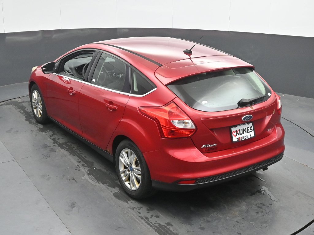 Used 2012 Ford Focus SEL FWD image 35