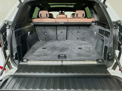 Used 2021 BMW X5 xDrive45e w/ M Sport Package image 25