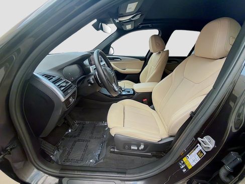Used 2023 BMW X3 xDrive30i w/ Premium Package w/ZPA AWD/4WD image 18