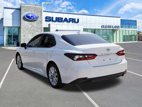 Used 2023 Toyota Camry LE FWD image 4