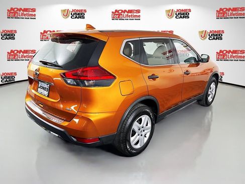 Used 2017 Nissan Rogue AWD image 14