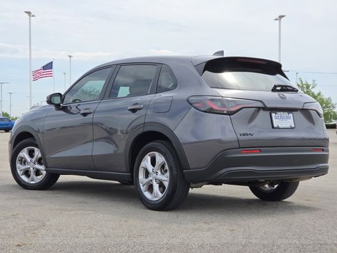 Used 2023 Honda HR-V LX image 16
