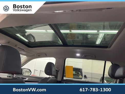 New 2026 Volkswagen Atlas Peak Edition image 25