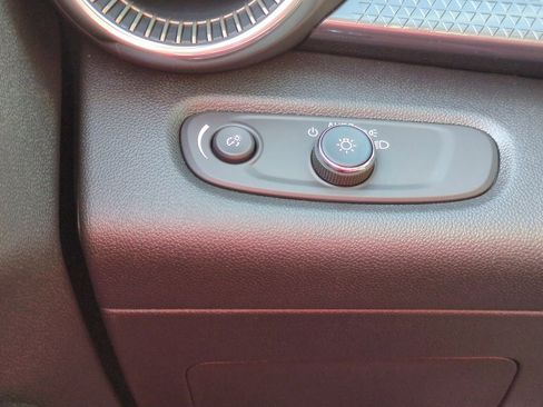 New 2025 Chevrolet Trax ACTIV w/ Driver Confidence Package image 18