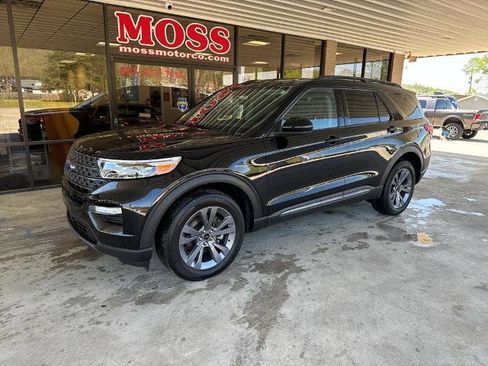 Certified 2023 Ford Explorer XLT w/ Equipment Group 202A image 1