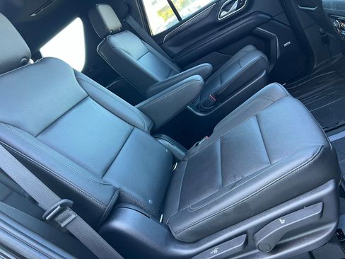 Used 2022 Chevrolet Tahoe Z71 w/ Luxury Package AWD/4WD image 59