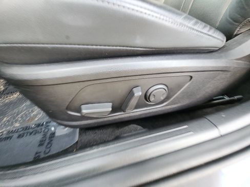 Used 2022 Hyundai Sonata Limited w/ Preferred Accessory Package image 14