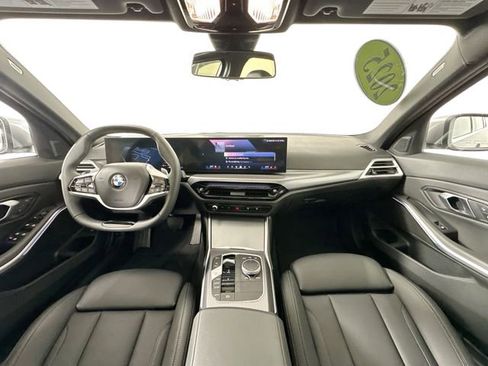 Used 2025 BMW 330i xDrive Sedan w/ Convenience Package AWD/4WD image 3