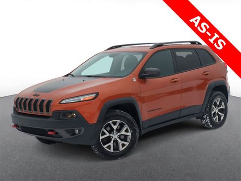 Used 2015 Jeep Cherokee Trailhawk w/ Cold Weather Group image 1