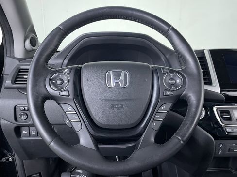 Used 2017 Honda Pilot Elite image 14