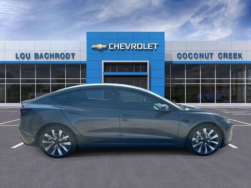 Used 2025 Tesla Model 3 Long Range RWD image 9