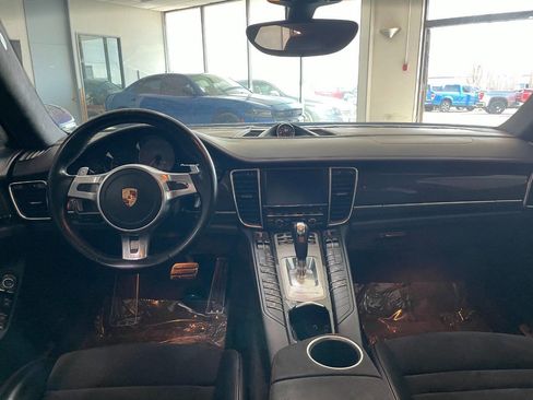 Used 2015 Porsche Panamera GTS image 20
