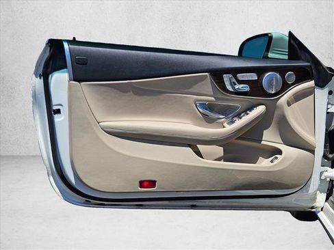 Used 2019 Mercedes-Benz C 300 Cabriolet image 9