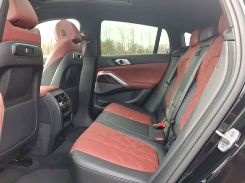 Used 2024 BMW X6 xDrive40i w/ Premium Package image 26