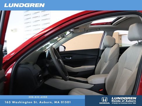 Used 2024 Honda Accord EX image 12