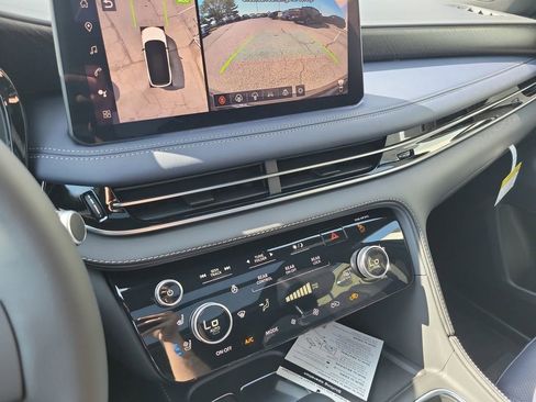 New 2026 INFINITI QX60 Sport w/ Dark Cargo Package AWD/4WD image 11