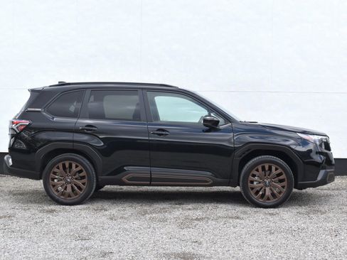 Used 2025 Subaru Forester Sport AWD/4WD image 43