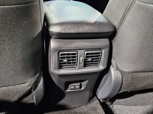 Certified 2025 Toyota RAV4 SE AWD/4WD image 37